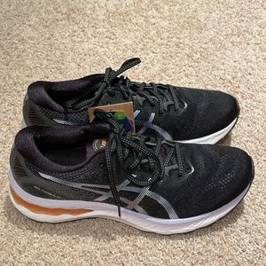 Asics Gel Nimbus 23 Women Sneaker Size 10.5